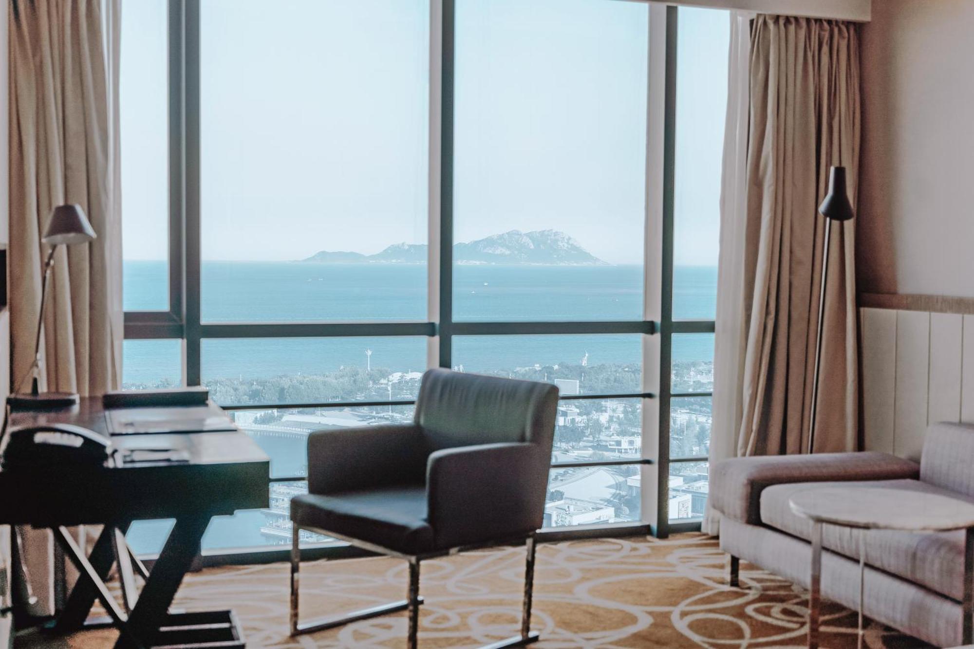 Four Points By Sheraton Qingdao, West Coast Exterior foto