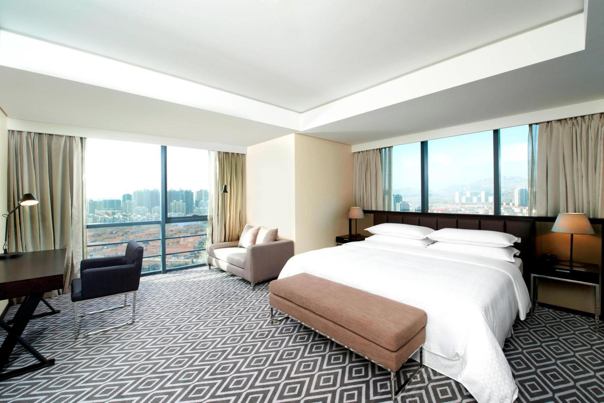 Four Points By Sheraton Qingdao, West Coast Exterior foto
