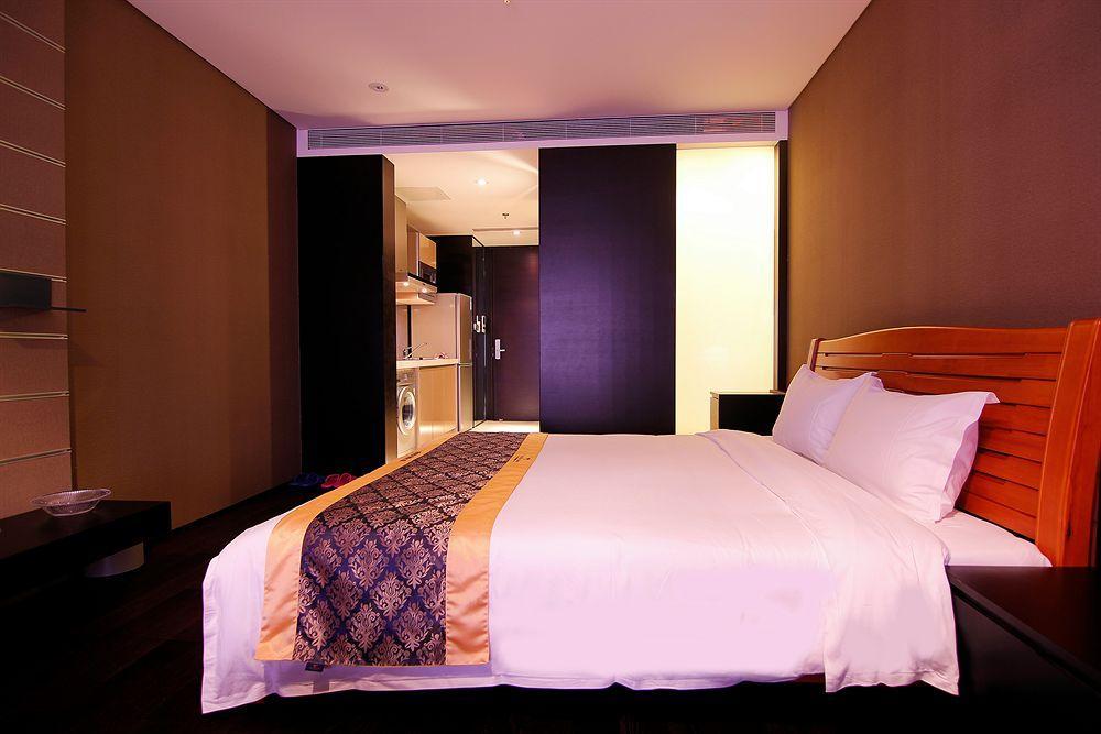 Four Points By Sheraton Qingdao, West Coast Exterior foto